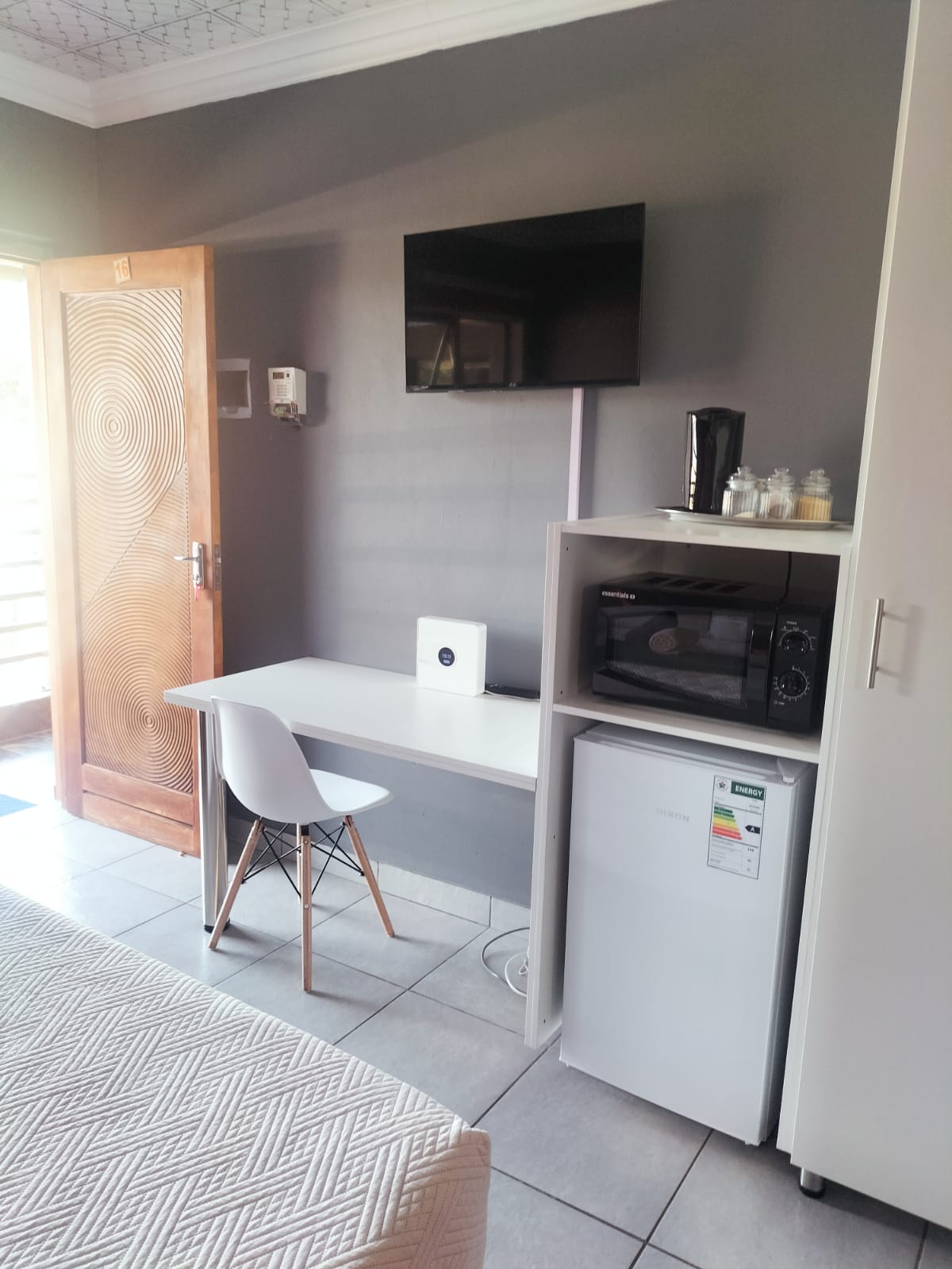 Room 8 Outside